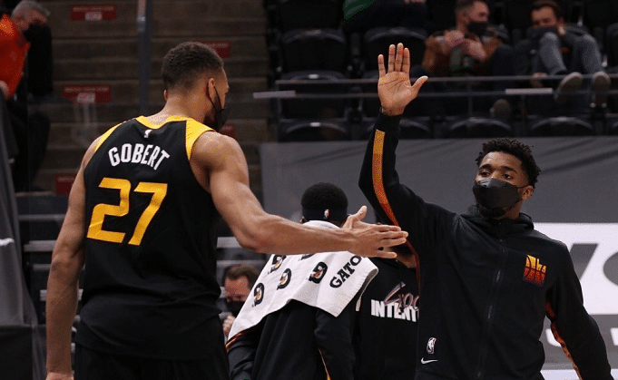 米切尔常规赛报销！外界看衰爵士前景，或诞生第6次黑八奇迹