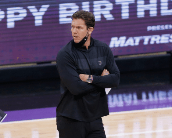 沃顿继续执教国王！名记曝留任真因，球员大力支持+手握2年大合同