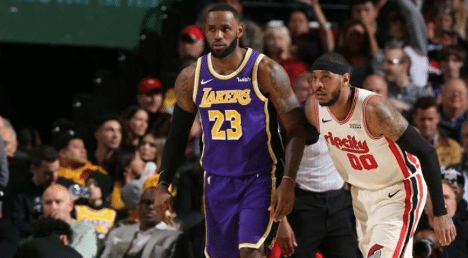 西部多种戏剧性结果！首轮全部以下克上，湖人勇士无缘季后赛