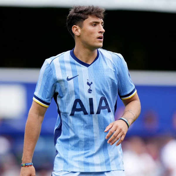 TA独家：热刺甩卖贝利斯，巴伊亚谈判桌压哨求购